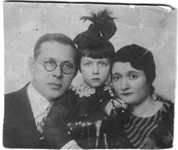 Януш Владиславович Кулаковский, его дочь Марцелла и жена Анна Христиановна