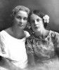 Шарлотта Дорофеева (Пресс) расстреляна 14 октября 1938.
На фото: с дочерью Ириной