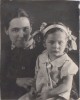 С мамой во время свидания с отцом в БелБалтЛаге. Медвежьегорск, 1938