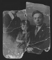 Мартын Карлович Алкснит с женой и дочерью Ларинисой